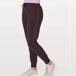Lululemon Get Going Jogger Sweatpants 8 Burgundy